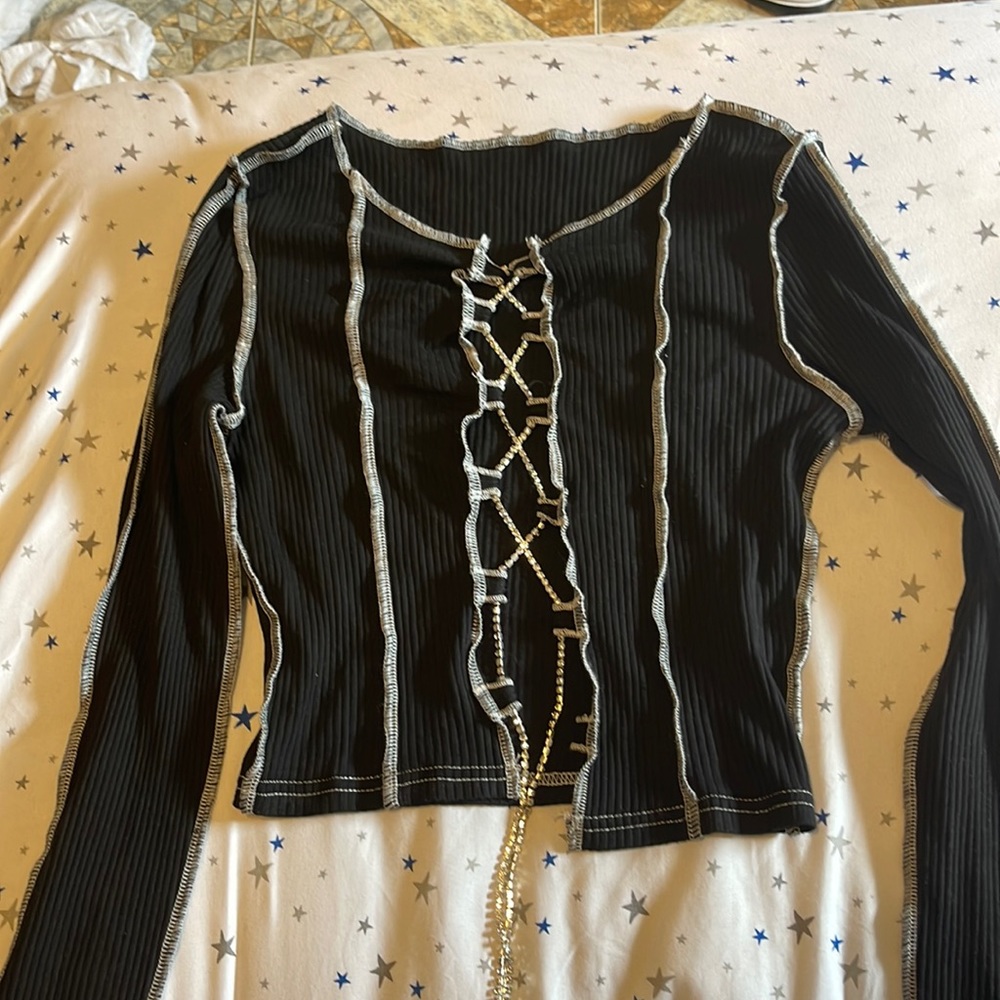 Sexy Black chined crop top❤️